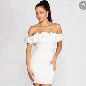 Windsor Formal Off the Shoulder Ruffled Dress